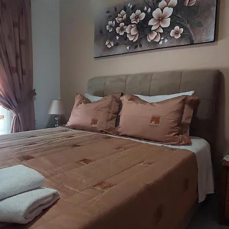 Nila's Villa *