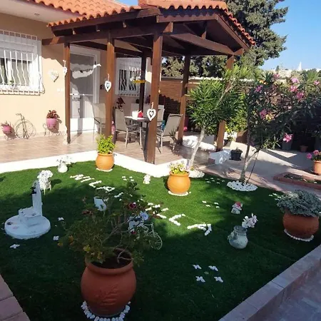 Nila's Villa